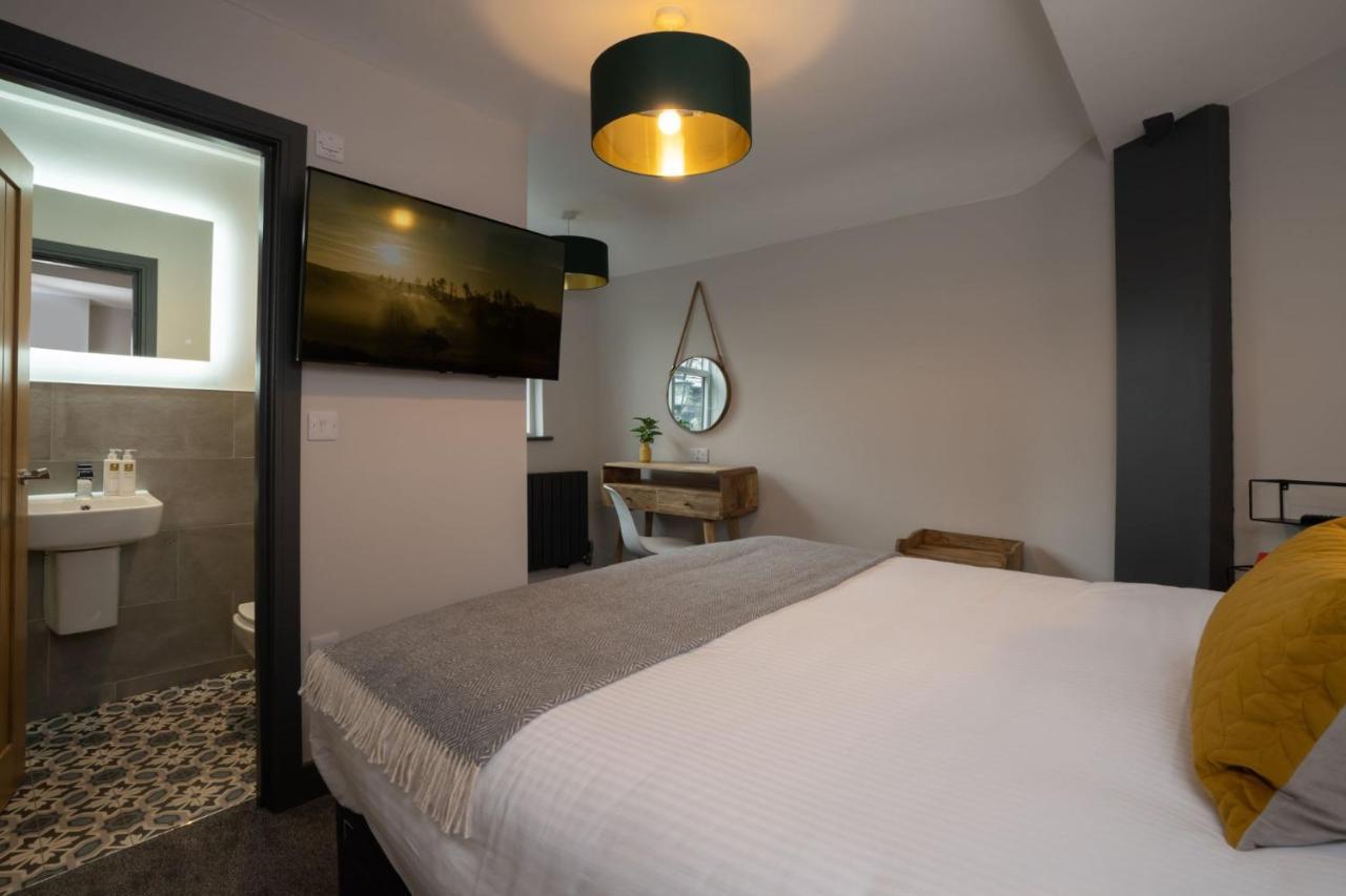 Spacious - Contemporary 2Br Apartment - Central Ambleside - Parking Ngoại thất bức ảnh